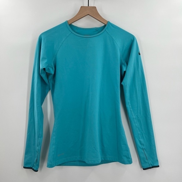 Nike Pro Hyper-Warm Long Sleeve Ladies Medium - Picture 1 of 5